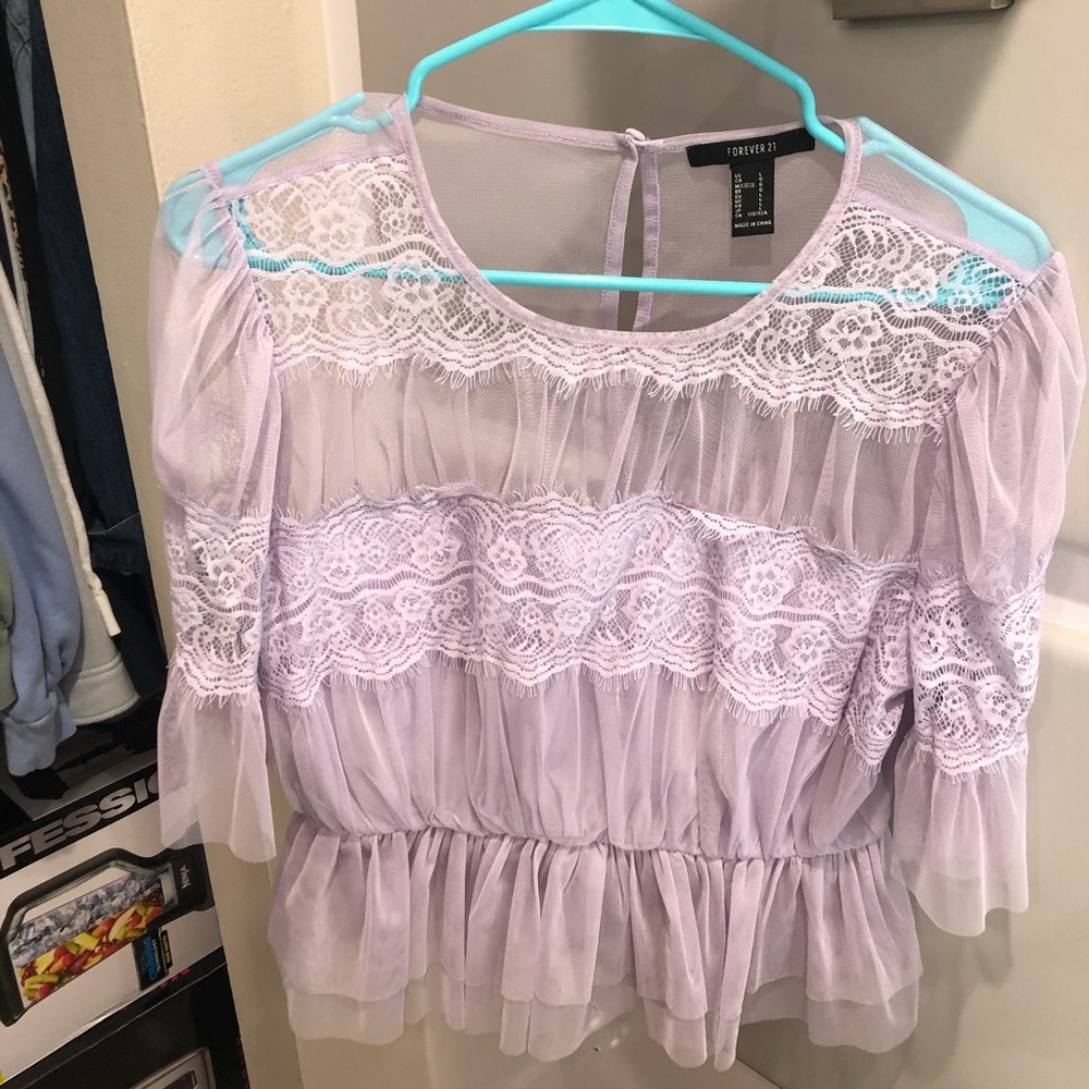 Forever 21 women’s top. - Picture 1 of 6
